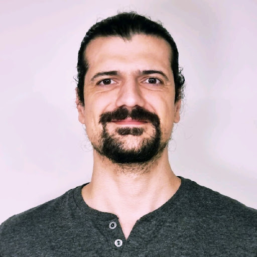 Tiago Camolesi