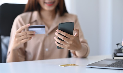 Google Play ストアの定期購入の利用方法と確認方法