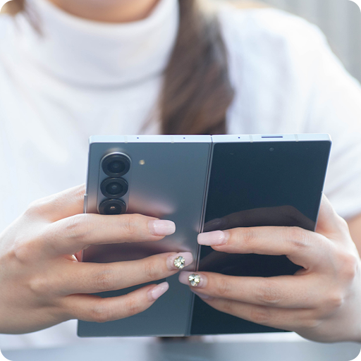 大画面が魅力の「Galaxy Z Fold6」！ スタイリッシュ＆高性能な究極の 1 台